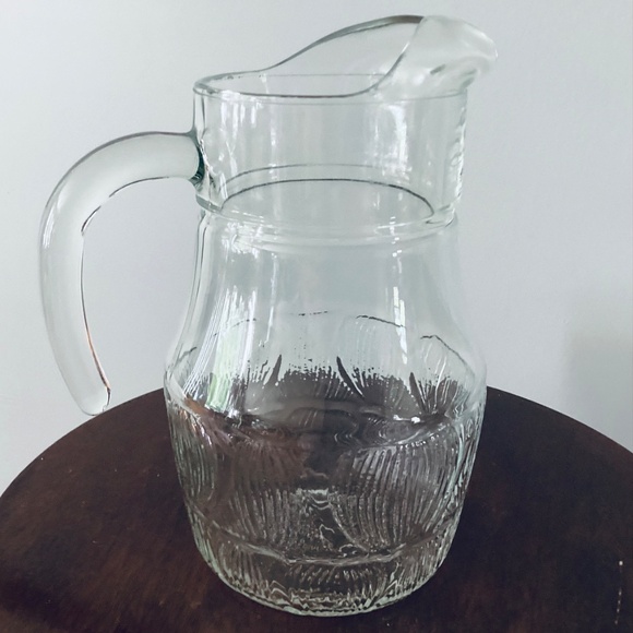 Vintage Pressed Glass Pitcher, Clear glass pitcher, 1960s retro pitcher - Picture 5 of 7